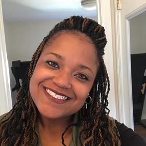 Meet your Posher, Lacey